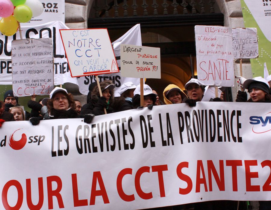 banderole grévistes de la Providence, manifestation en janvier 2013 à Neuchâtel