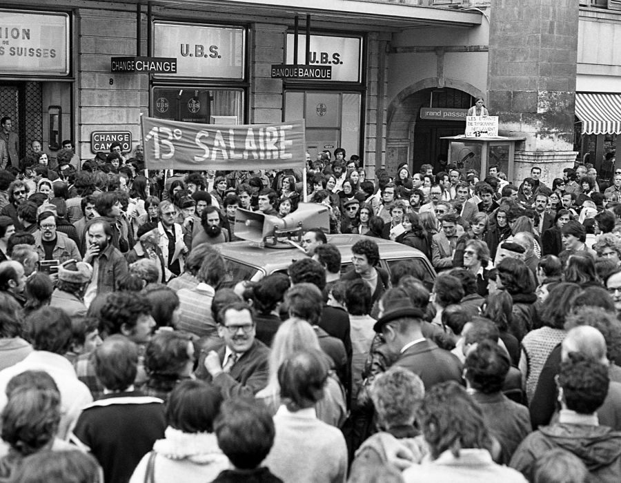 Manifestation lors de la grève des typographes en 1977 à Genève.
