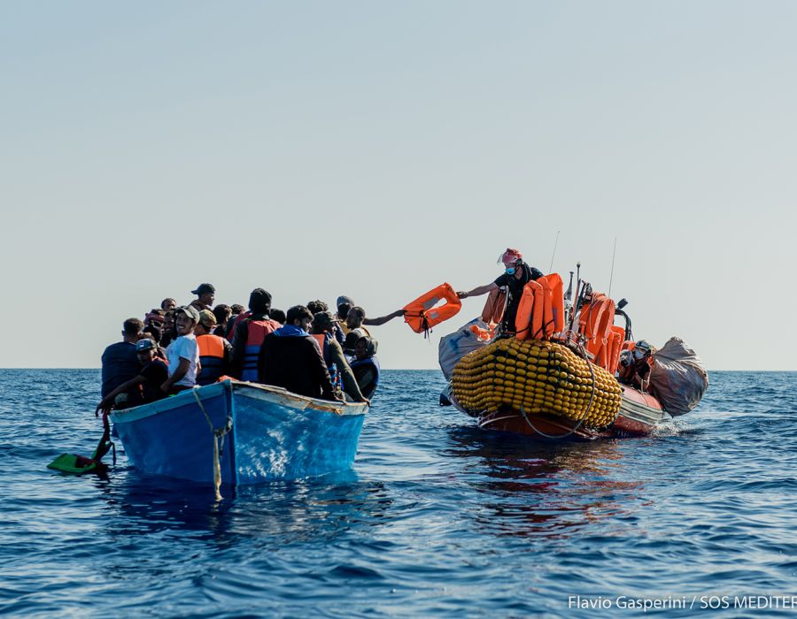 Migrants secourus en mer.