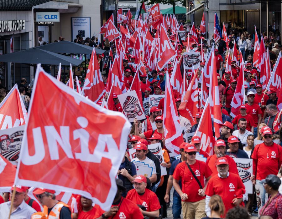 Photo manifestation maçons Lausanne