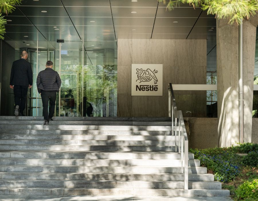 Entrée du bâtiment Nestlé