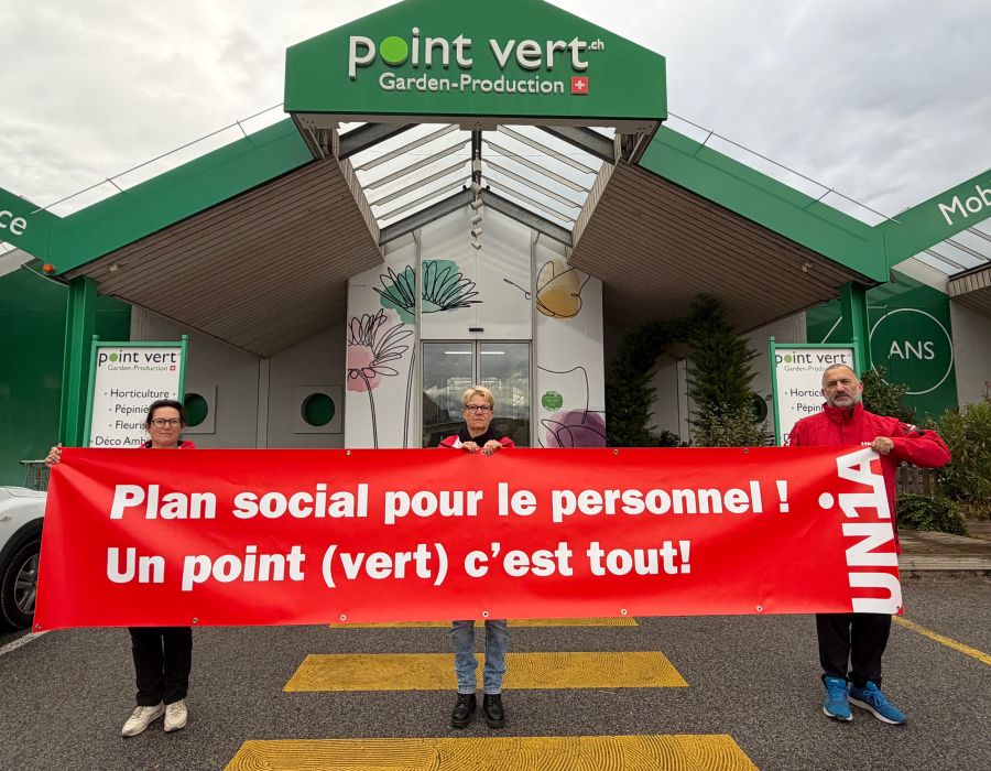 Banderole avec syndicalistes