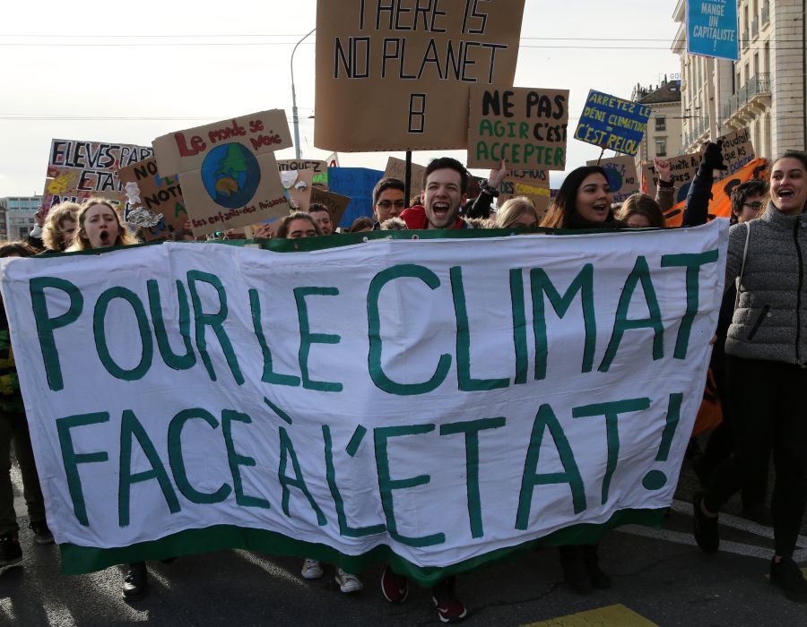Les syndicats genevois et la Grève pour le climat estiment que la politique cantonale en matière de transition écologique est insuffisante (Photo manifestation pour le climat janvier 2019).