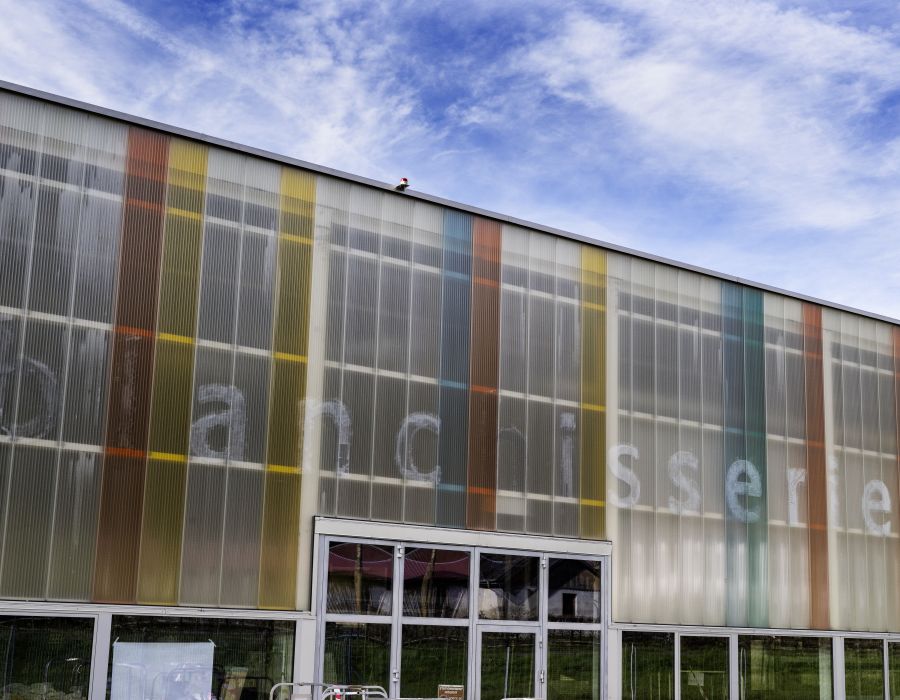 Façade d'une blanchisserie.