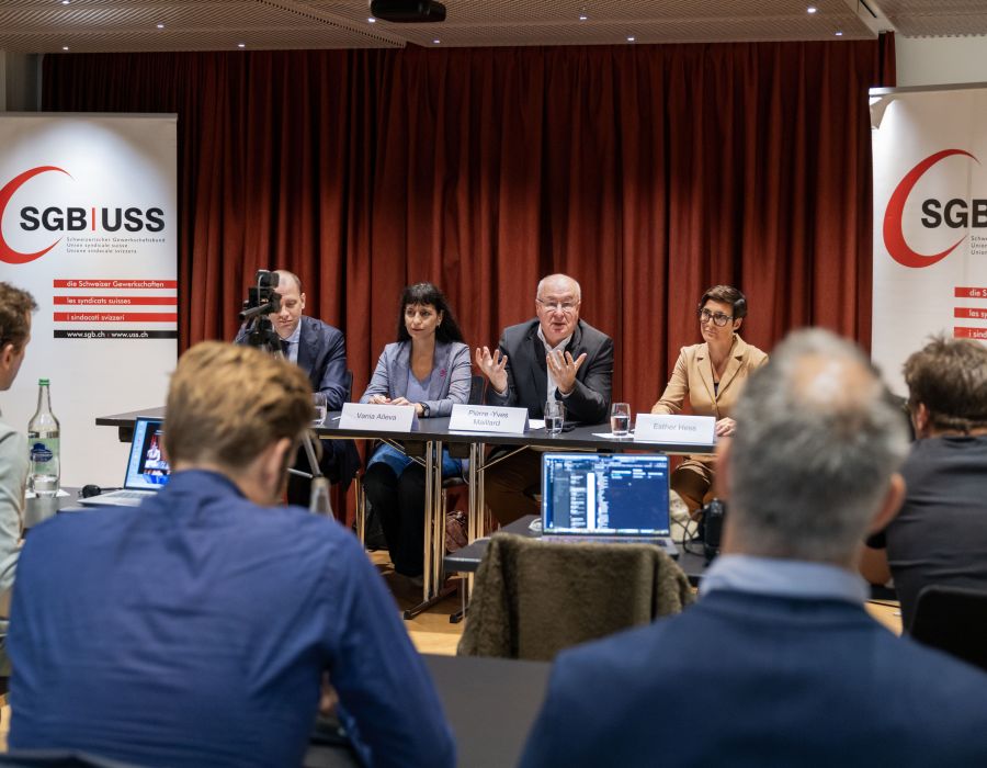 Conérence de presse de l'Union syndicale suisse.